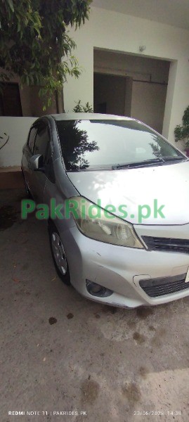 Toyota Vitz 2014