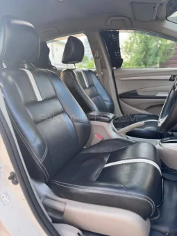 
										Honda City 1.3 i-VTEC Prosmatec 2016 full									