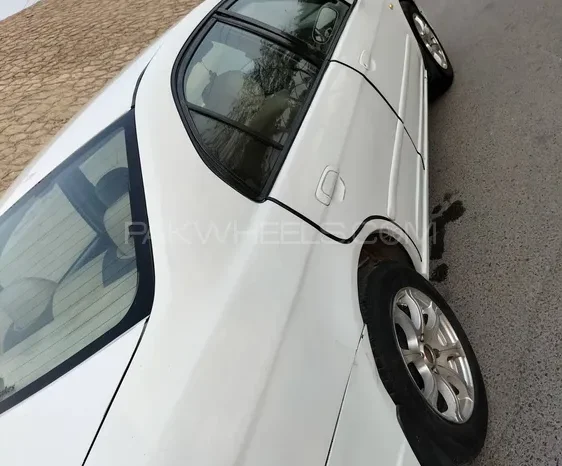
								Honda Civic EXi Prosmatec 2005 full									