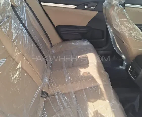 
								Honda Civic Oriel 1.8 i-VTEC CVT 2021 full									