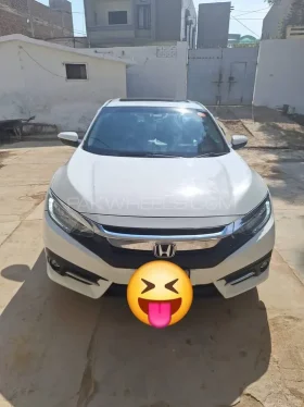 Honda Civic Oriel 1.8 i-VTEC CVT 2021