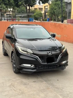 Honda Vezel Hybrid RS Honda Sensing  2017