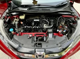 
										Honda Vezel Hybrid Z 2015 full									