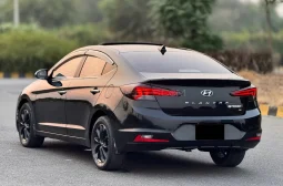 
										Hyundai Elantra GL 2022 full									