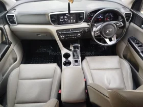 KIA Sportage AWD 2021