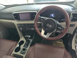 
										KIA Sportage AWD 2021 full									
