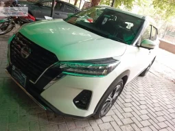 
										Nissan Kicks 2021 full									