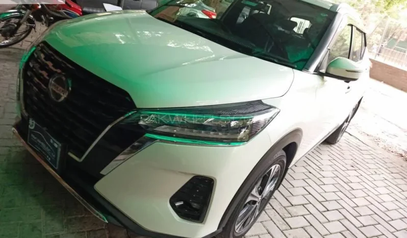 
								Nissan Kicks 2021 full									