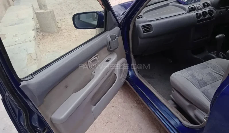 
								Nissan March Bolero 2002 full									