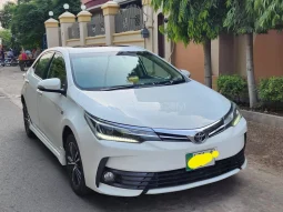 
										Toyota Corolla Altis Grande CVT-i 1.8 2018 full									