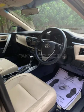 Toyota Corolla Altis Grande X CVT-i 1.8 Beige Interior 2016