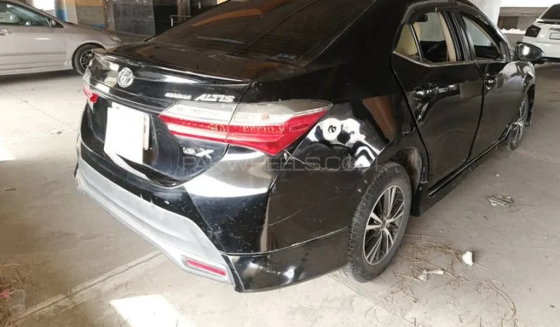 
								Toyota Corolla 2019 full									