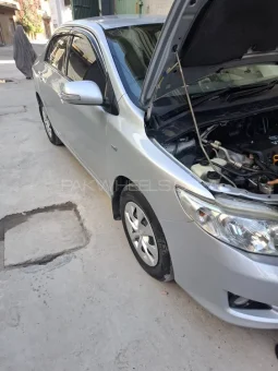 
										Toyota Corolla GLi 1.3 VVTi 2010 full									