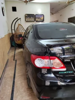 
										Toyota Corolla XLi VVTi Ecotec 2011 full									