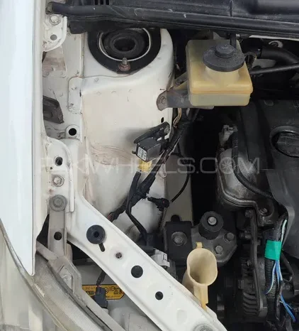 
								Toyota Raum 1.5 2006 full									