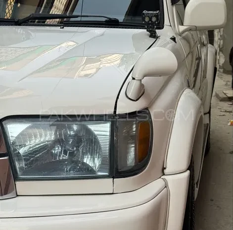 
								Toyota Surf SSR-X 2.7 2002 full									