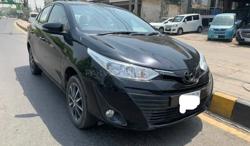 
								Toyota Yaris Sedan ATIV CVT 1.3 2021 full									