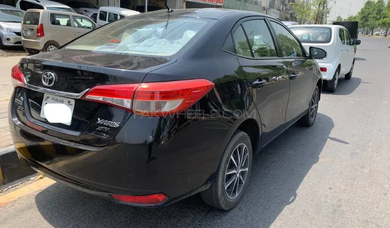 
								Toyota Yaris Sedan ATIV CVT 1.3 2021 full									